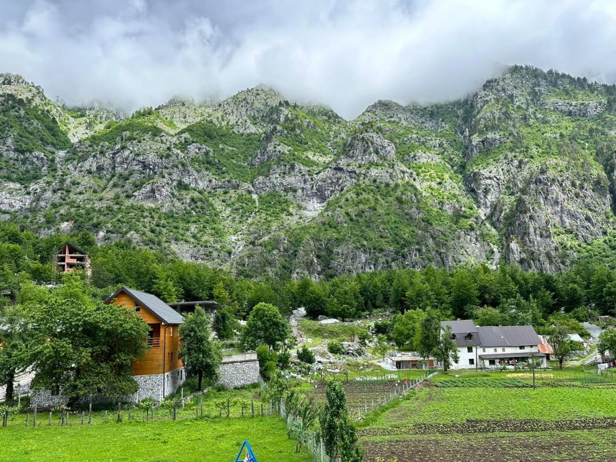 Hostel Valbona Valbone Exterior photo